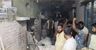 নারায়ণগঞ্জে গ্যাস লিকেজ থেকে বিস্ফোরণ, আহত ৩